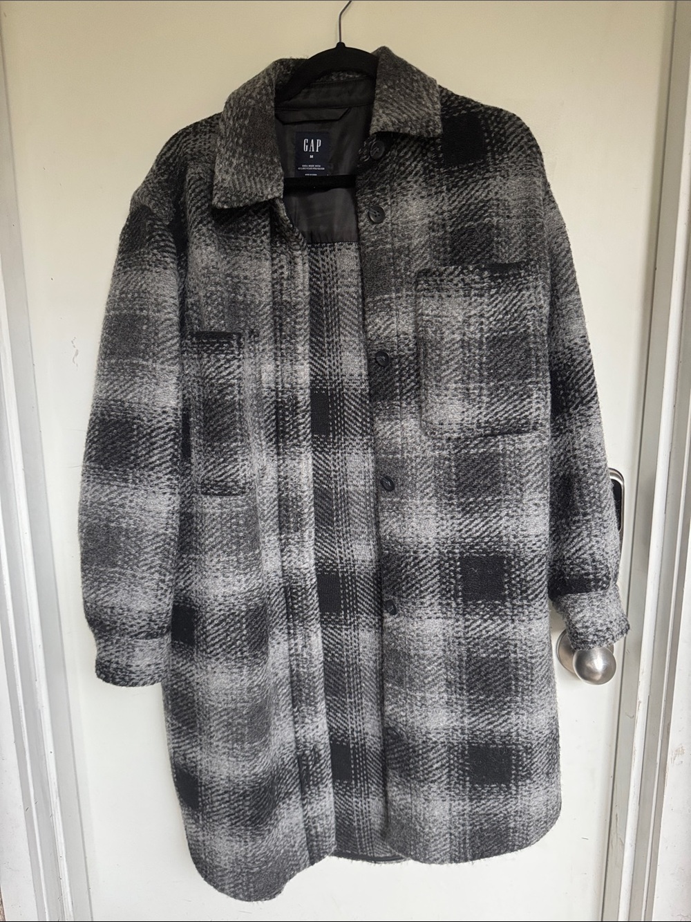 GAP Gray and Black Plaid Trench Shacket